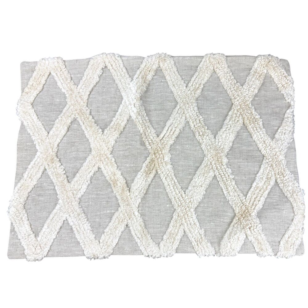 Villa By Classic Home Caro  Diamond Textured Lumbar Pillow Cover in Ivory NWOT